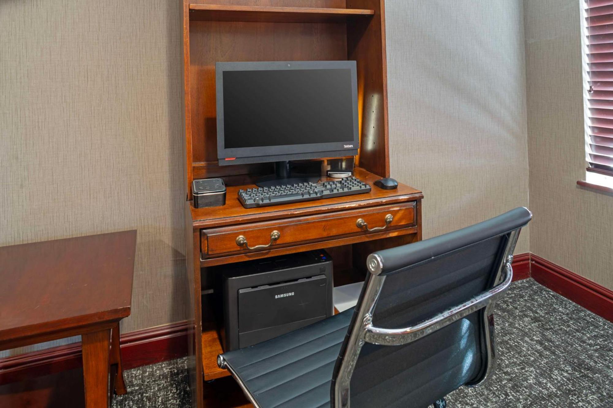 Best Western Cascade Inn & Suites Troutdale Ngoại thất bức ảnh