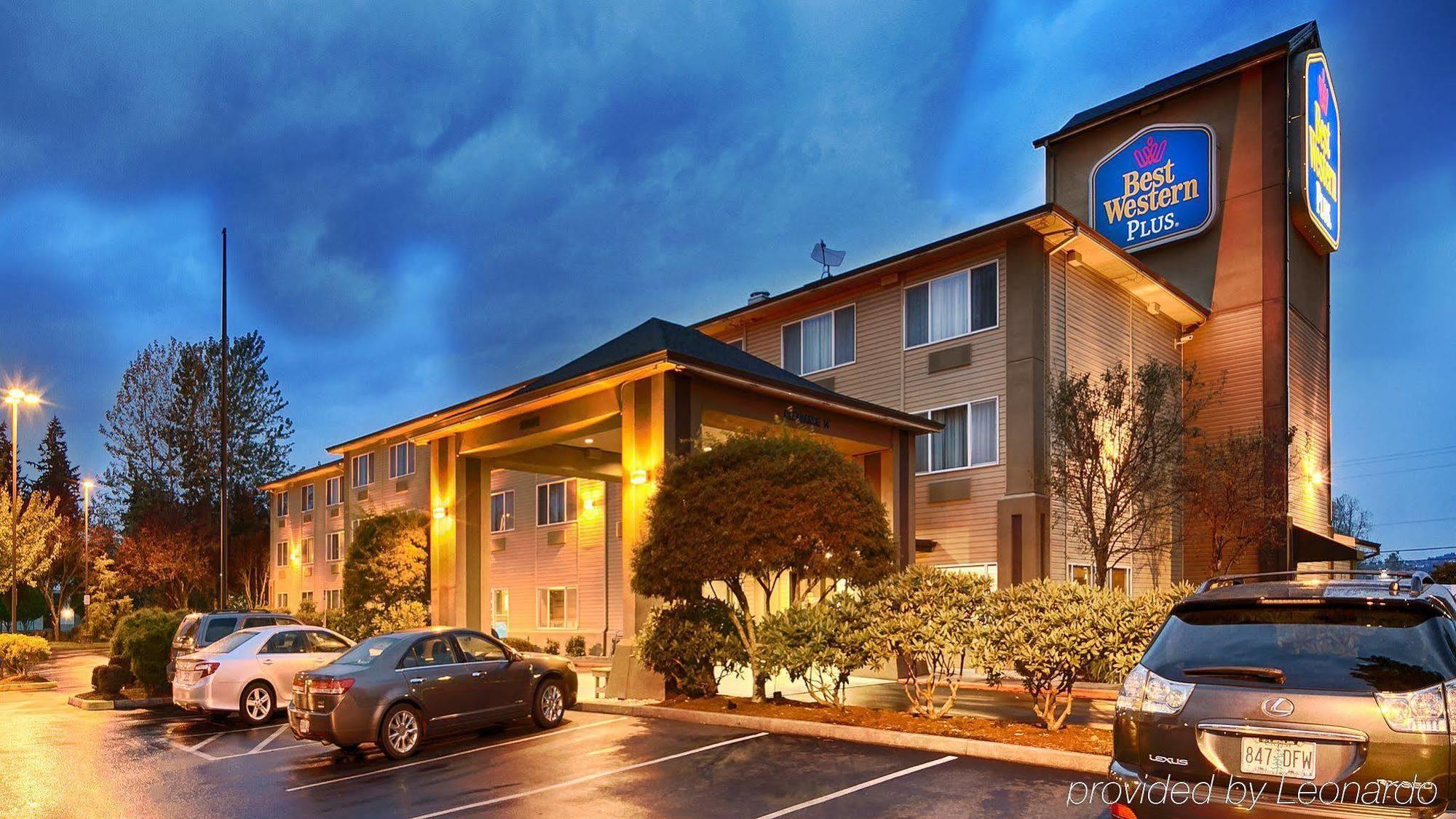 Best Western Cascade Inn & Suites Troutdale Ngoại thất bức ảnh