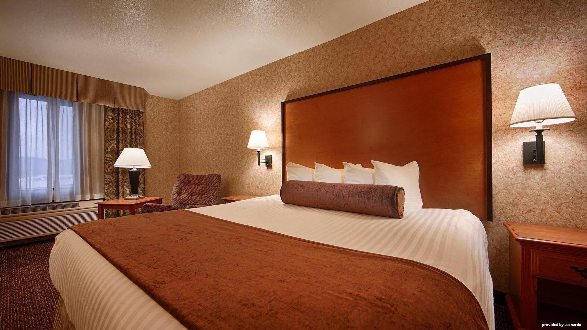 Best Western Cascade Inn & Suites Troutdale Ngoại thất bức ảnh